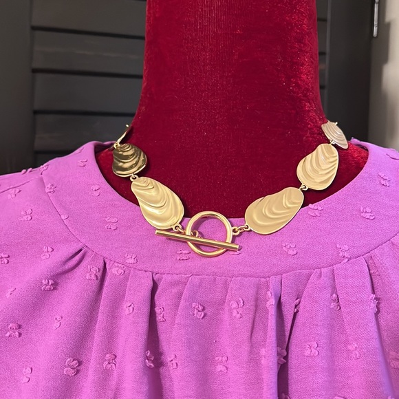 Light grape colored Top - Picture 6 of 13